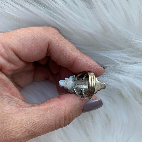 Stunning Rare SS & Green Turquoise Boho Ring Sz4.5 - Picture 3 of 4